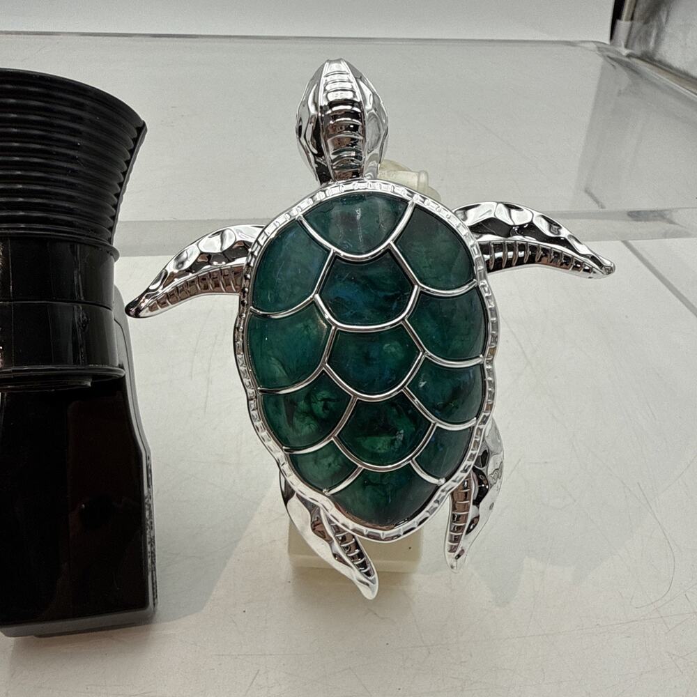 5 Bath & Body Works Wallflower Fragrance Diffuser Plug Turtle Flamingo, 1 Yankee - Picture 5 of 13